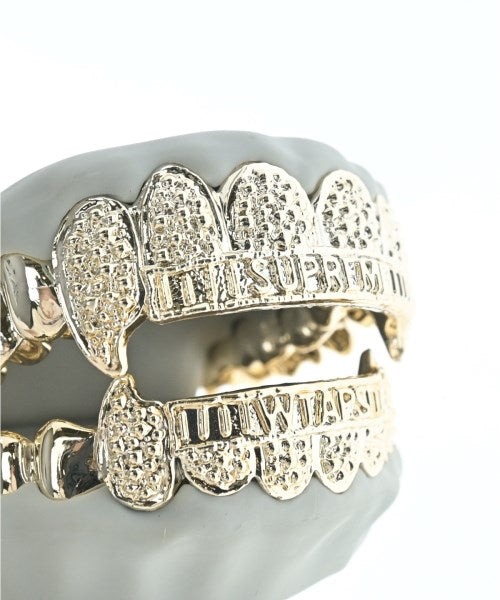 Supreme อื่นๆ