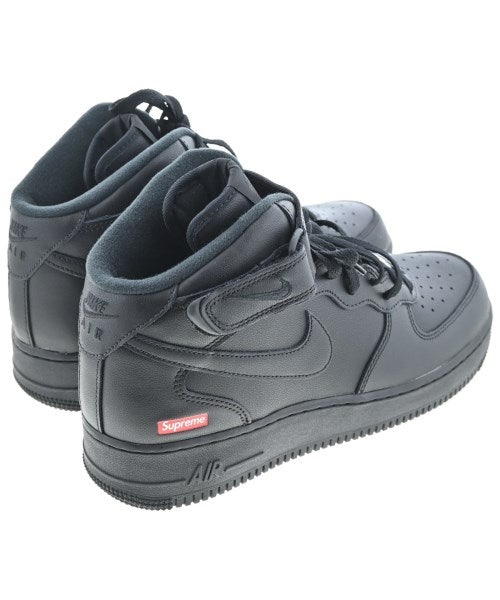 Supreme รองเท้าผ้าใบ