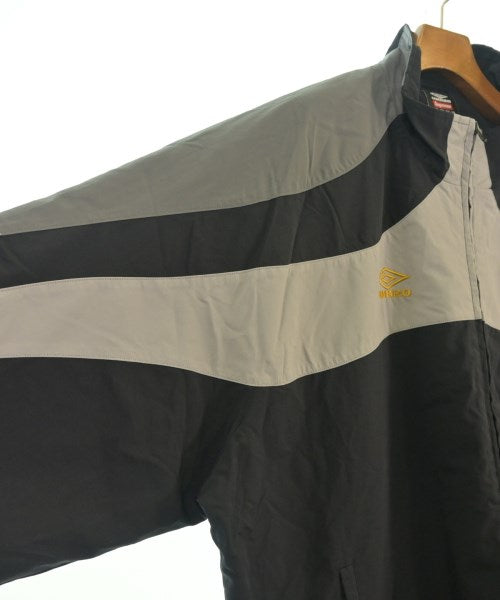 Supreme แจ็คเก็ตเบลาส์ อื่น