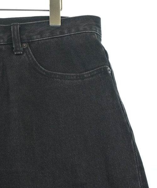 Supreme ยีนส์