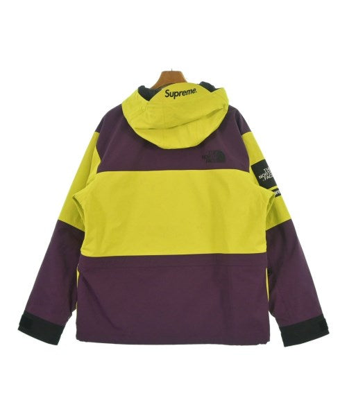 Supreme เสื้อพาร์กาภูเขา