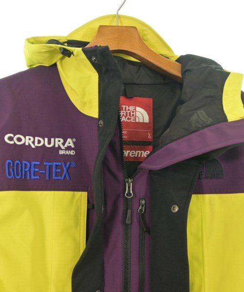 Supreme เสื้อพาร์กาภูเขา