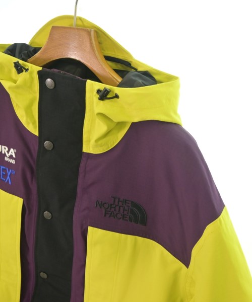 Supreme เสื้อพาร์กาภูเขา