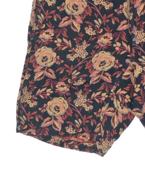 Supreme กางเกงขาสั้น