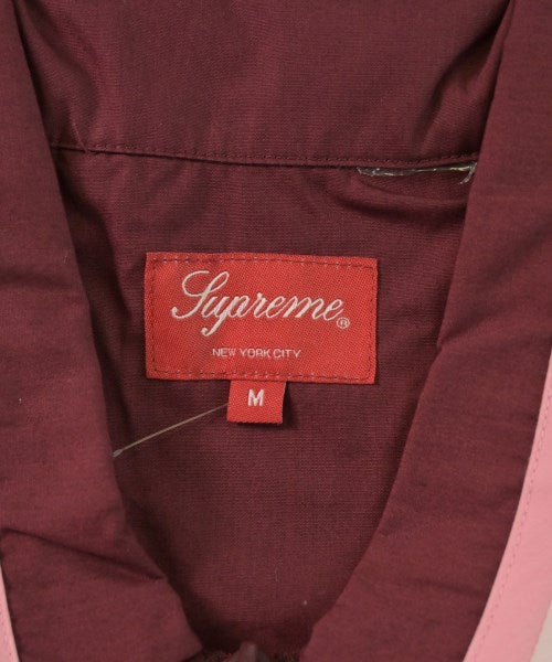 Supreme เสื้อลำลอง