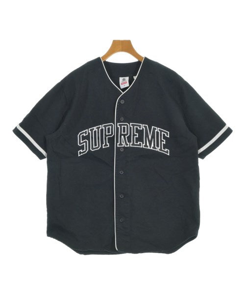 Supreme เสื้อลำลอง