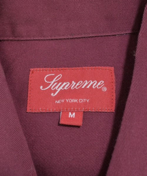 Supreme เสื้อลำลอง