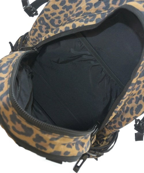 Supreme เป้สะพายหลัง