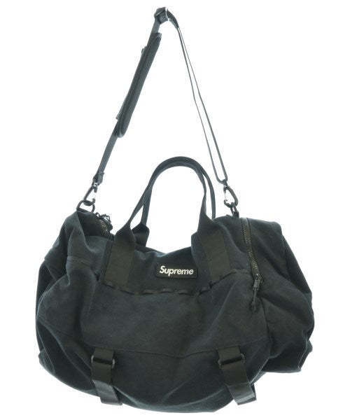 Supreme กระเป๋าใส่อุปกรณ์ขนาดใหญ่