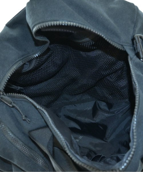 Supreme กระเป๋าใส่อุปกรณ์ขนาดใหญ่