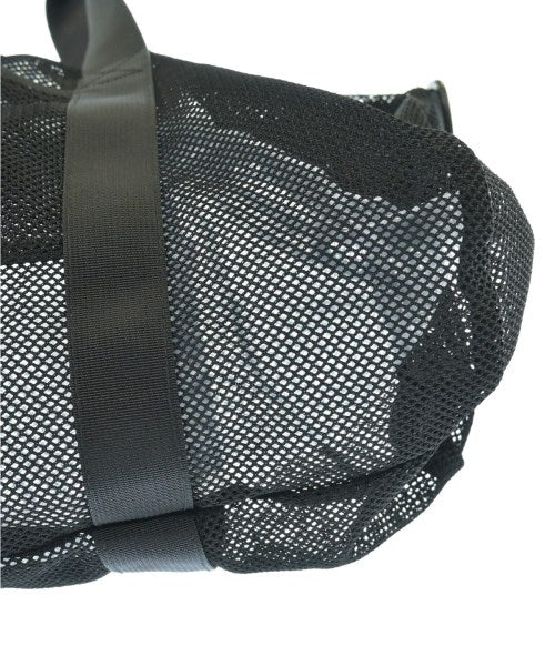 Supreme กระเป๋าใส่อุปกรณ์ขนาดใหญ่