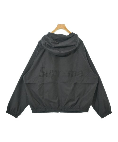 Supreme เสื้อพาร์กาภูเขา