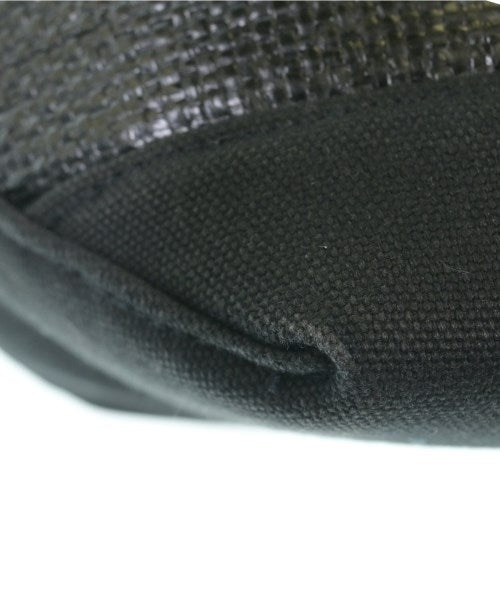 Supreme กระเป๋าถือขนาดใหญ่