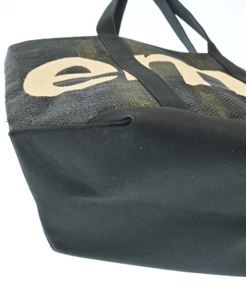 Supreme กระเป๋าถือขนาดใหญ่