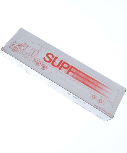 Supreme อื่นๆ