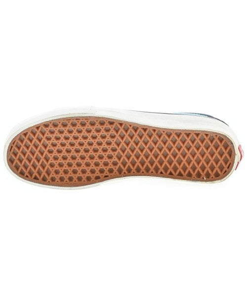 Supreme รองเท้าผ้าใบ