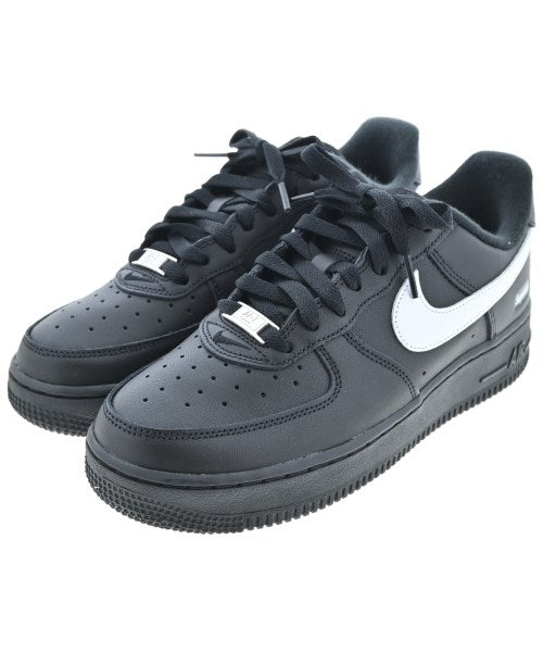 Supreme รองเท้าผ้าใบ