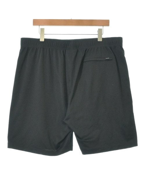 Supreme กางเกงขาสั้น