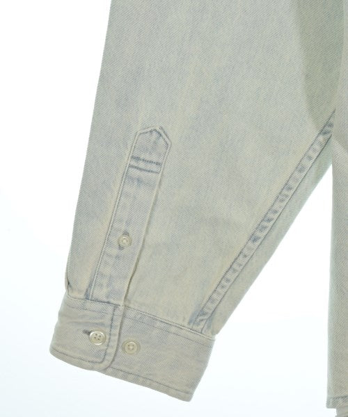 Supreme เสื้อลำลอง