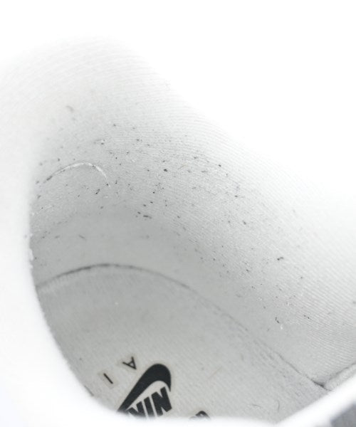 Supreme รองเท้าผ้าใบ