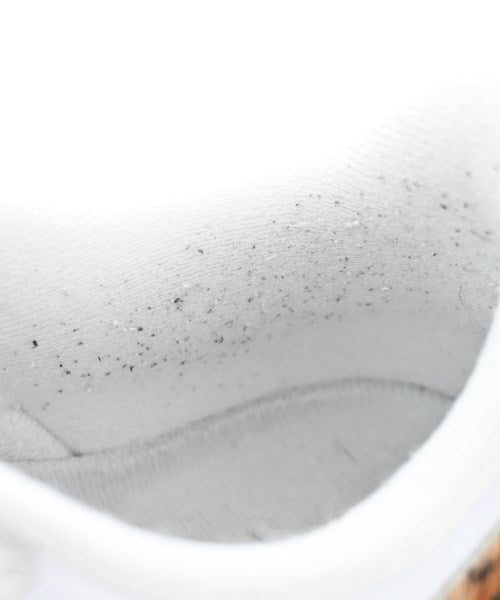 Supreme รองเท้าผ้าใบ