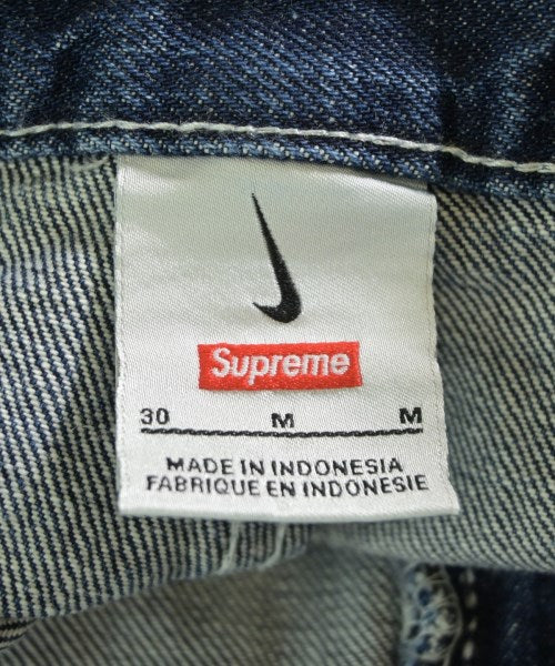 Supreme กางเกงขาสั้น