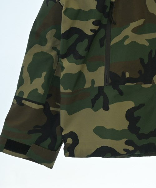 Supreme แจ็คเก็ตเบลาส์ อื่น