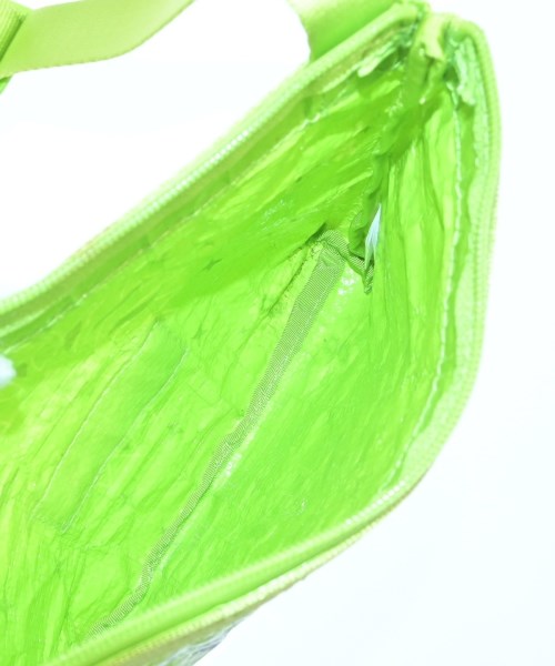 Supreme กระเป๋าสะพาย