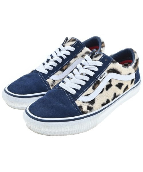 Supreme รองเท้าผ้าใบ