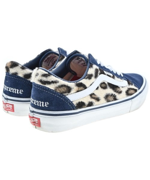 Supreme รองเท้าผ้าใบ