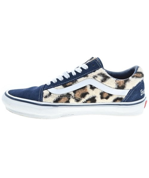 Supreme รองเท้าผ้าใบ