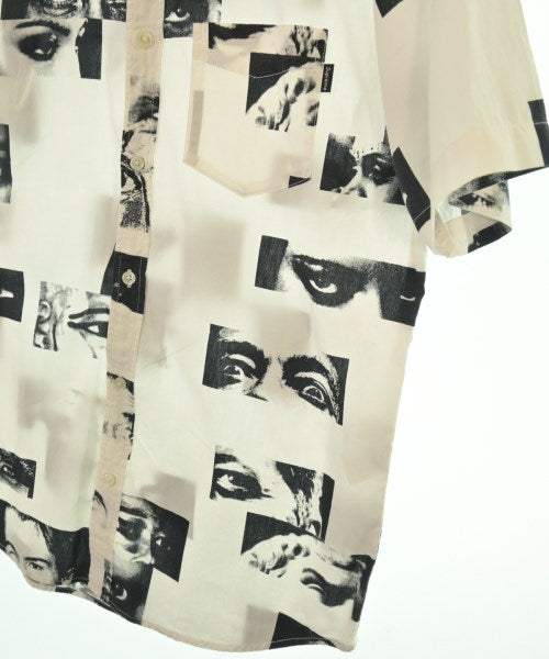 Supreme เสื้อลำลอง