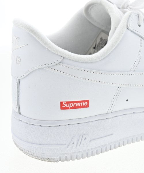 Supreme รองเท้าผ้าใบ