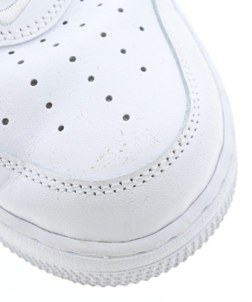 Supreme รองเท้าผ้าใบ