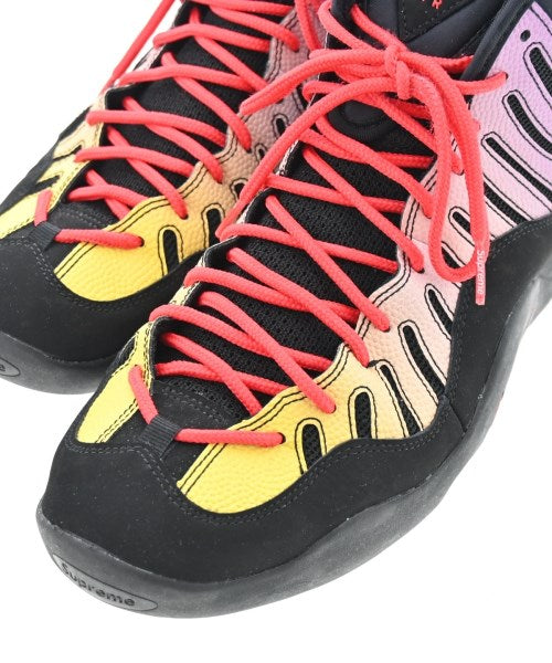 Supreme รองเท้าผ้าใบ