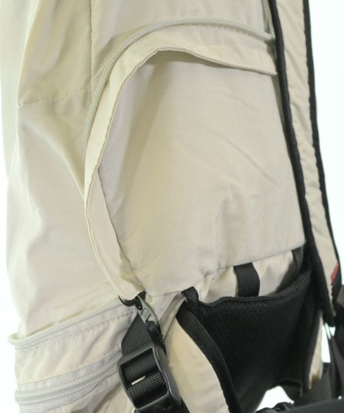 Supreme เป้สะพายหลัง