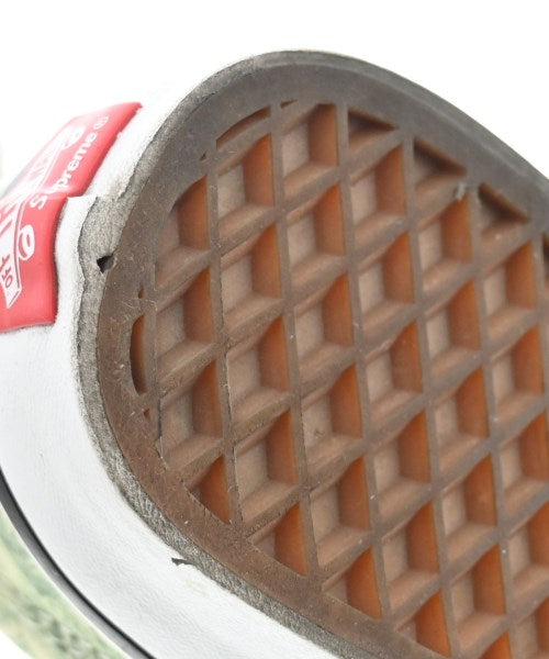 Supreme รองเท้าผ้าใบ