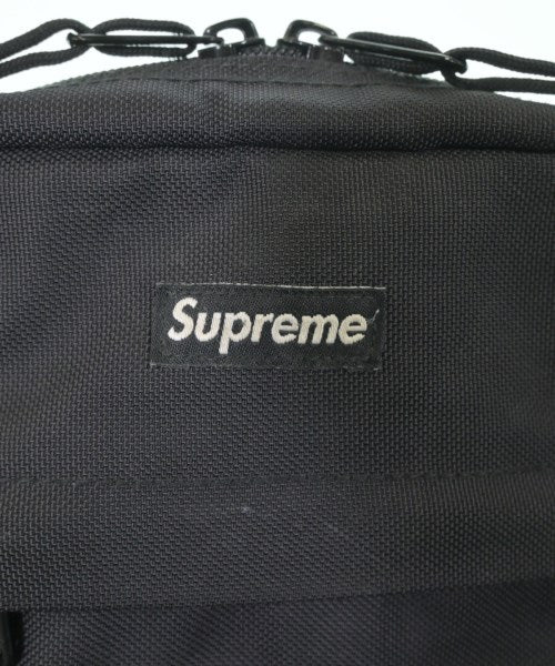 Supreme กระเป๋าสะพาย
