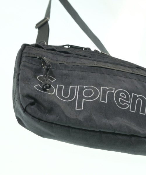 Supreme กระเป๋าสะพาย