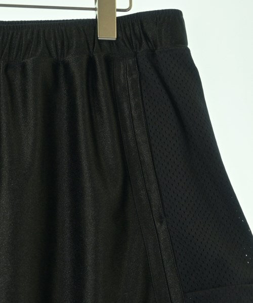 Supreme กางเกงขาสั้น