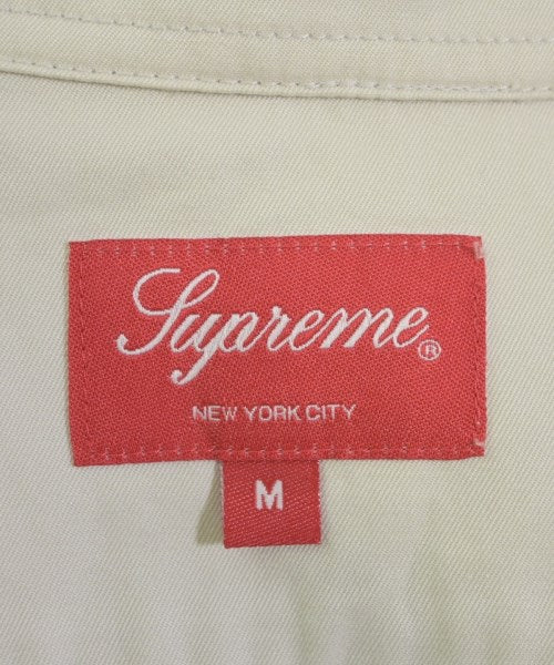 Supreme เสื้อลำลอง
