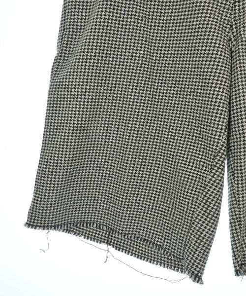 Supreme กางเกงขาสั้น