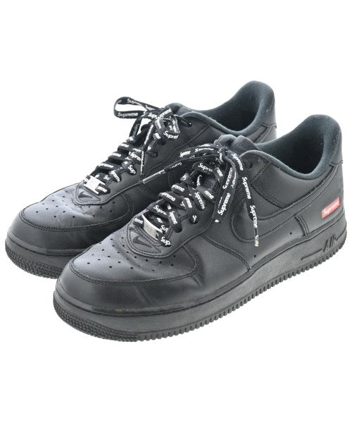 Supreme รองเท้าผ้าใบ