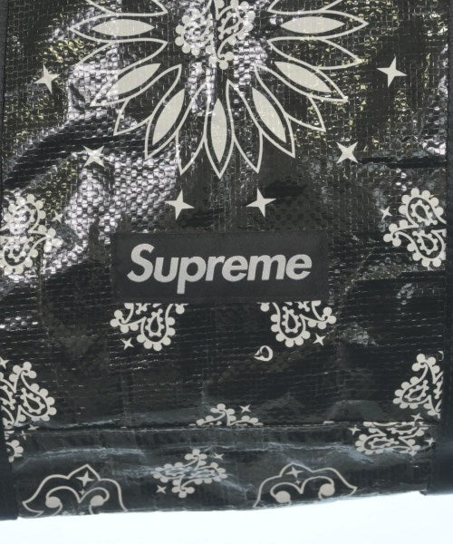 Supreme กระเป๋าถือขนาดใหญ่
