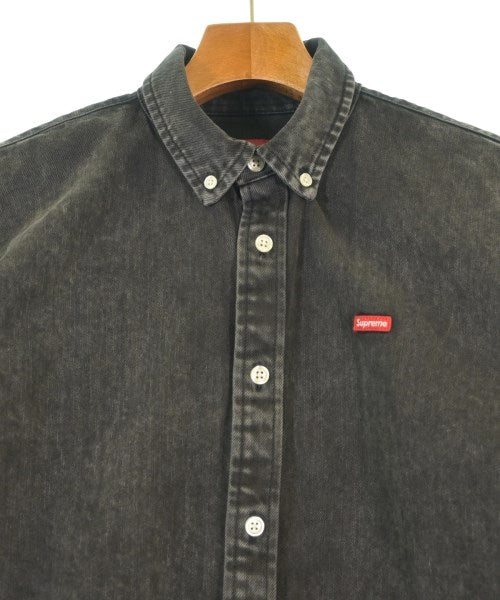 Supreme เสื้อลำลอง