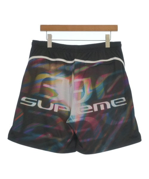 Supreme กางเกงขาสั้น