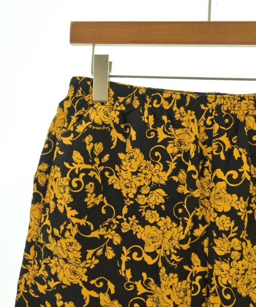 Supreme กางเกงขาสั้น