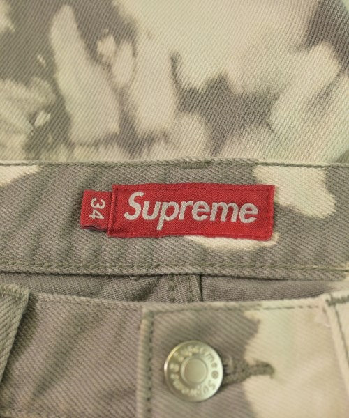 Supreme กางเกงขาสั้น