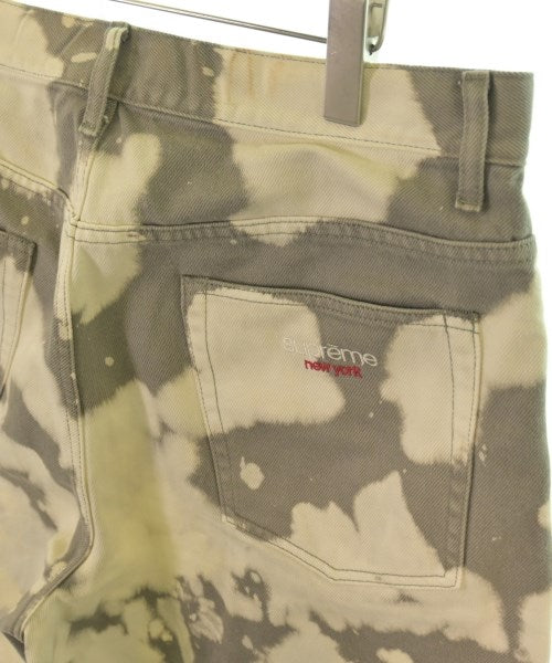 Supreme กางเกงขาสั้น