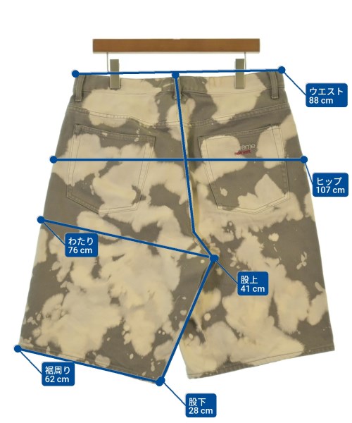 Supreme กางเกงขาสั้น